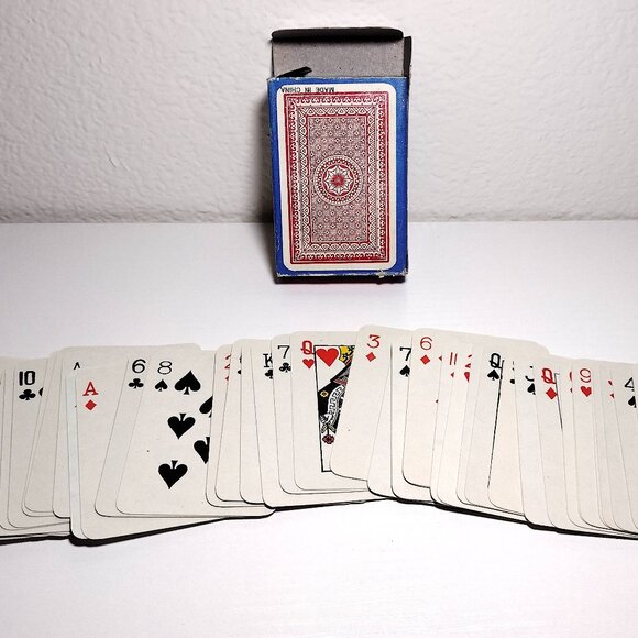 2 Decks of Playing Cards, Streamline Jumbo Index & a Generic Deck of Cards - Picture 9 of 9
